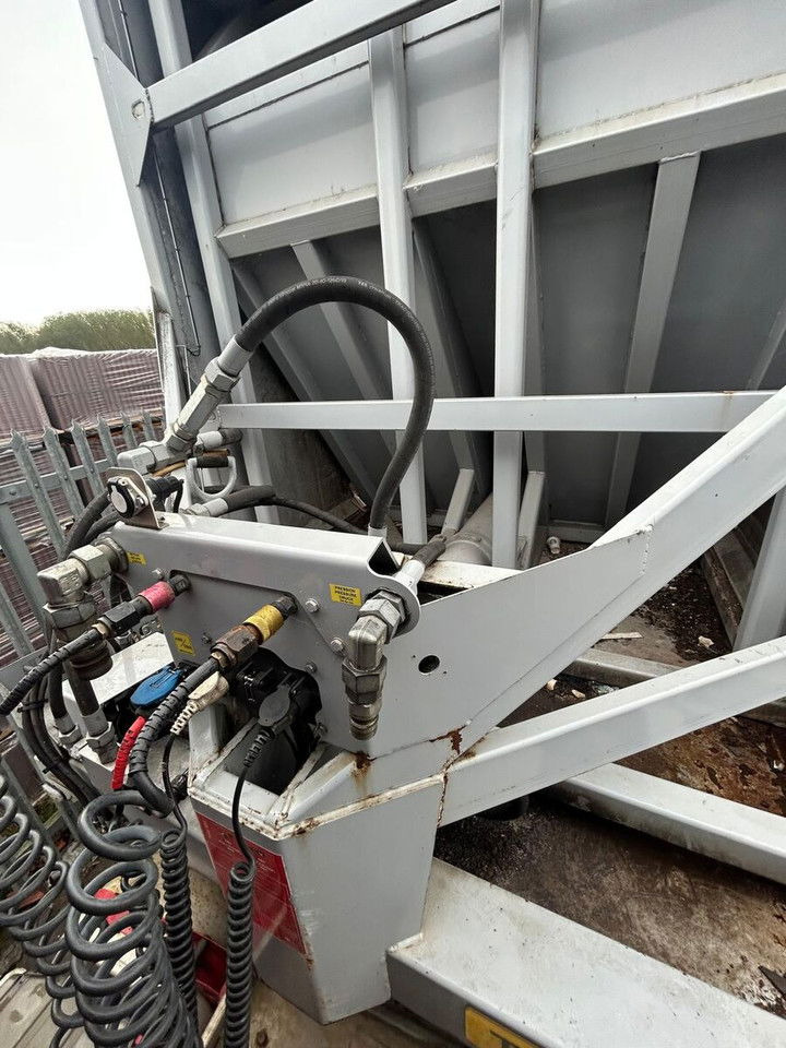 Legras - Επικαθήμενο μεταφορική βουτσάς: φωτογραφία 3 Legras - Επικαθήμενο μεταφορική βουτσάς: φωτογραφία 3