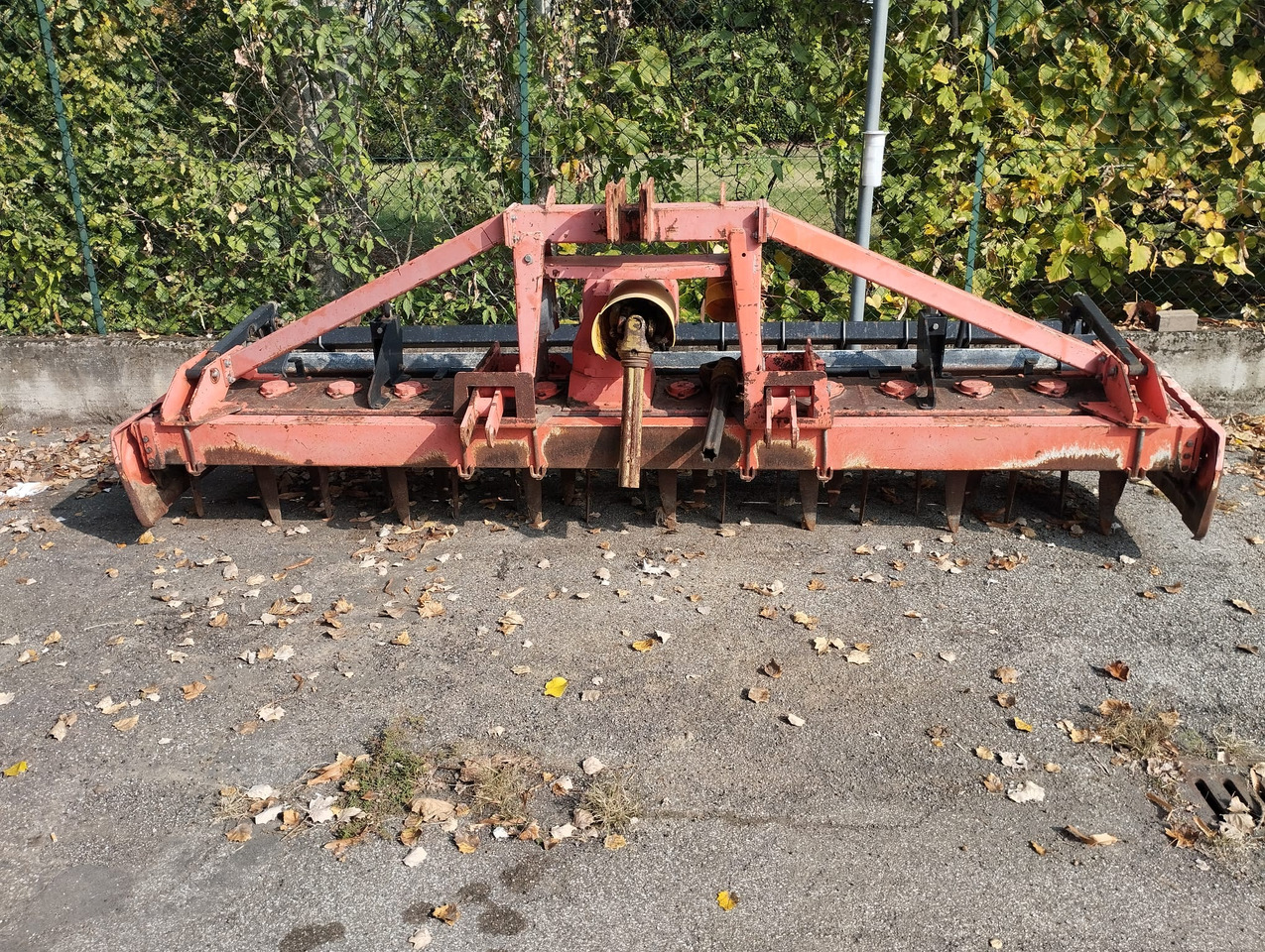 Maschio erpice rotante usato Dominator 3,5m - Γεωργική φρέζα: φωτογραφία 5 Maschio erpice rotante usato Dominator 3,5m - Γεωργική φρέζα: φωτογραφία 5