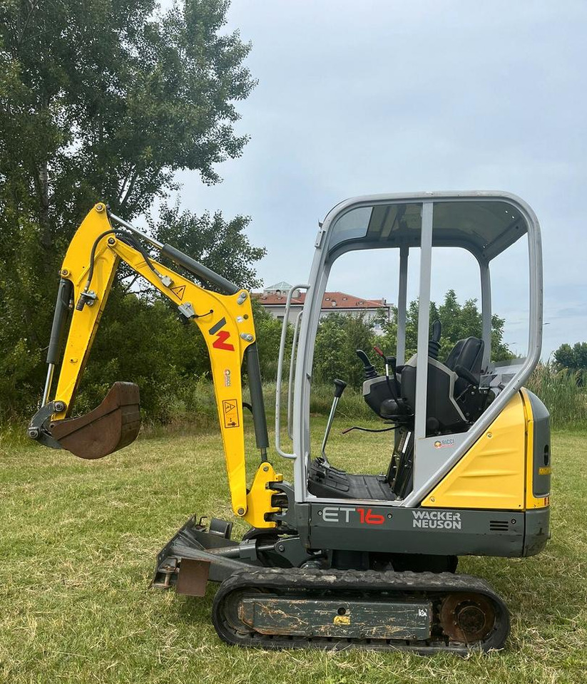 Miniescavatore usato Wacker Neuson ET 16 MTR - Μίνι εκσκαφέας: φωτογραφία 1 Miniescavatore usato Wacker Neuson ET 16 MTR - Μίνι εκσκαφέας: φωτογραφία 1