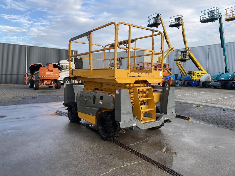 Haulotte Compact 12DX, Schaar hoogwerker, 4X4 Diesel - Πλατφόρμα εναέρια: φωτογραφία 3 Haulotte Compact 12DX, Schaar hoogwerker, 4X4 Diesel - Πλατφόρμα εναέρια: φωτογραφία 3