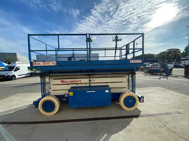Holland lift Twinstar A-125EV, Schaar hoogwerker - Πλατφόρμα εναέρια: φωτογραφία 5 Holland lift Twinstar A-125EV, Schaar hoogwerker - Πλατφόρμα εναέρια: φωτογραφία 5