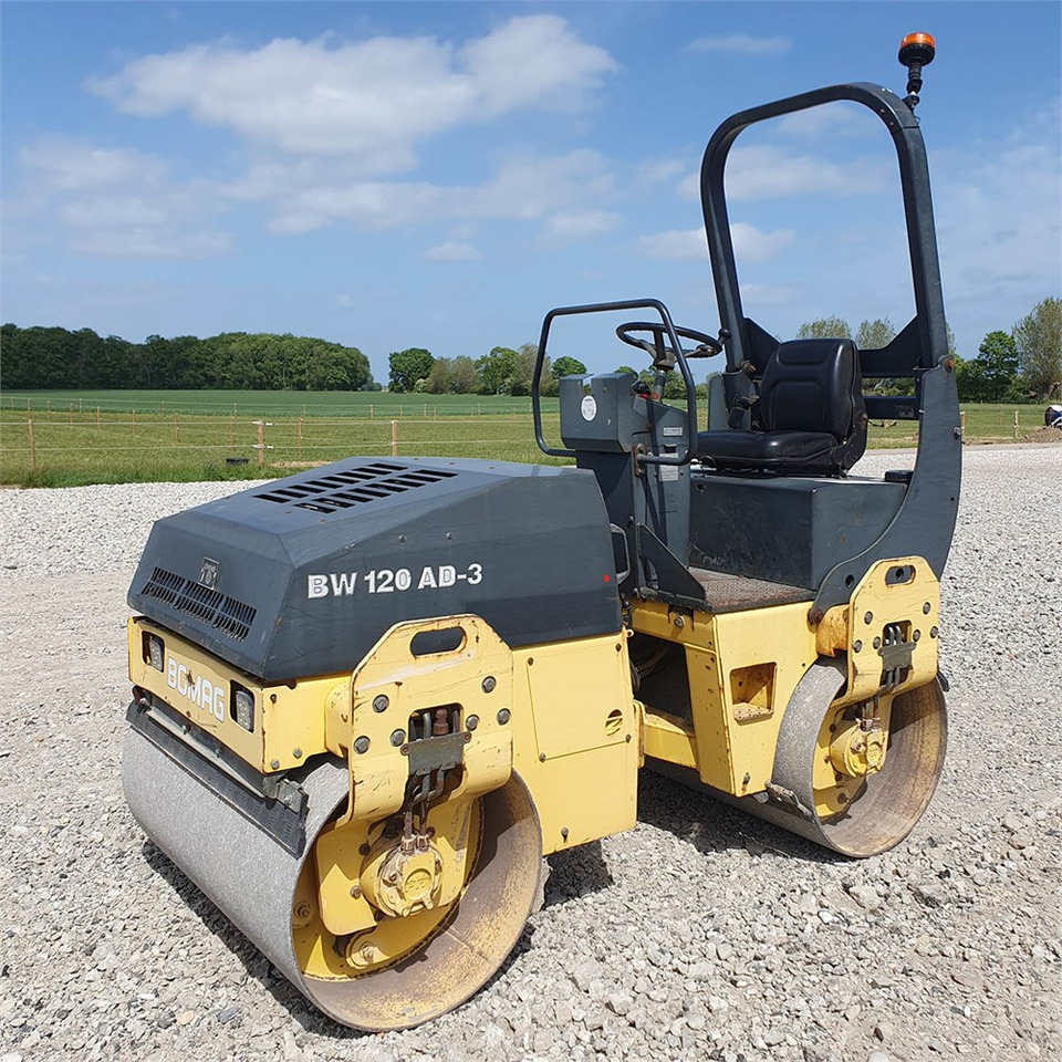 Bomag BW120 AD-3 - Οδοστρωτήρας: φωτογραφία 2 Bomag BW120 AD-3 - Οδοστρωτήρας: φωτογραφία 2