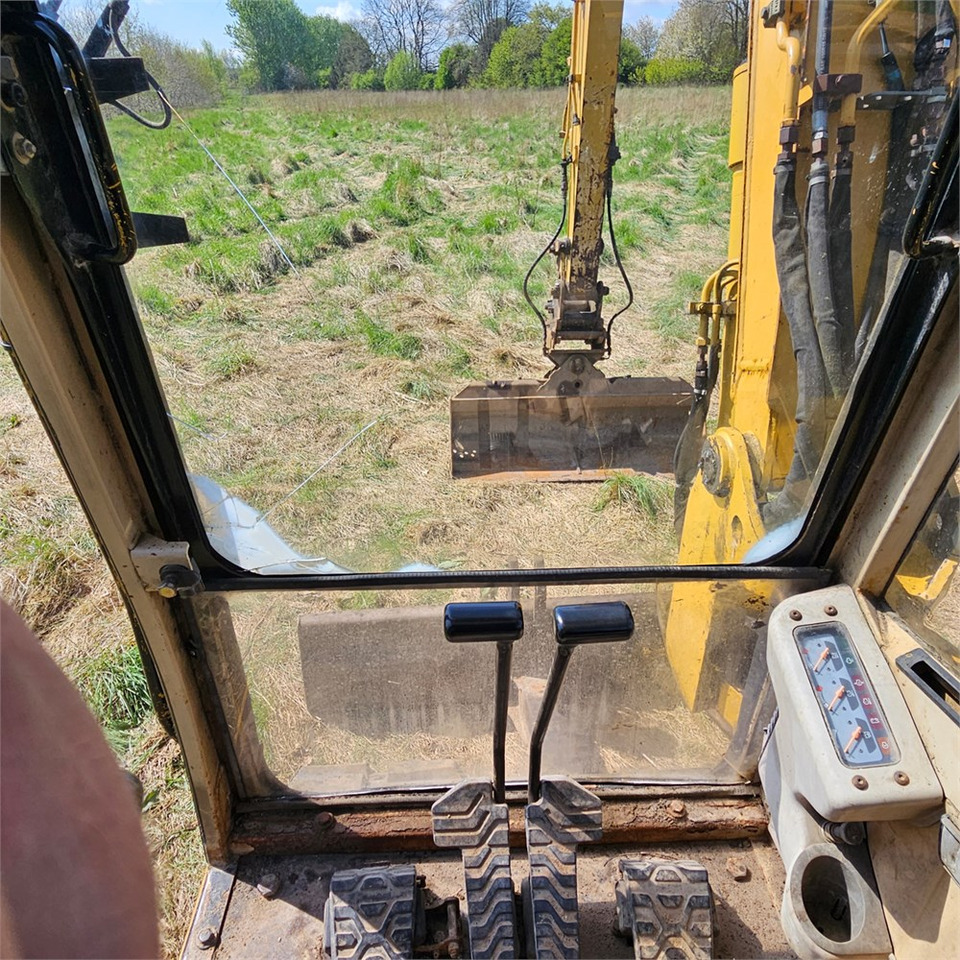 Μίνι εκσκαφέας Caterpillar 307 B: φωτογραφία 17