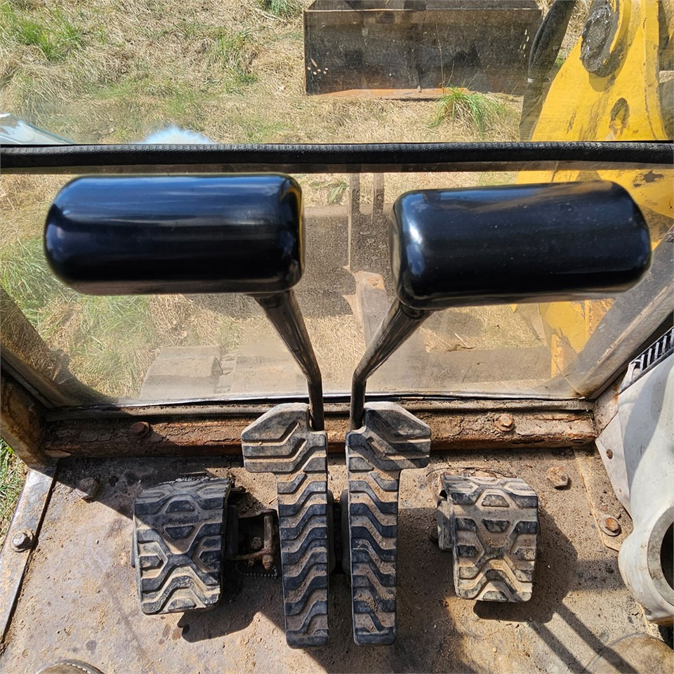 Μίνι εκσκαφέας Caterpillar 307 B: φωτογραφία 18