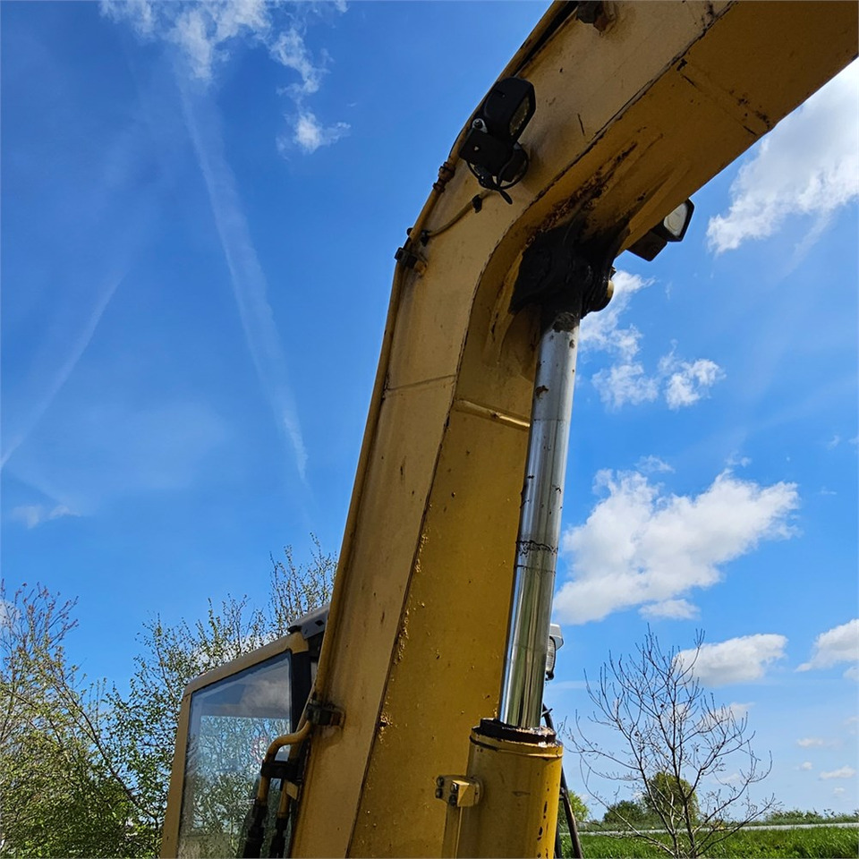 Μίνι εκσκαφέας Caterpillar 307 B: φωτογραφία 30
