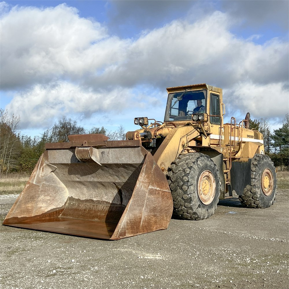 Dresser 560 B - Ελαστιχοφόρος φορτωτής: φωτογραφία 3 Dresser 560 B - Ελαστιχοφόρος φορτωτής: φωτογραφία 3