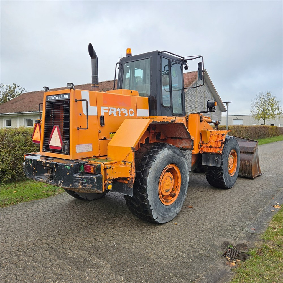 Fiat-Allis FR130 - Ελαστιχοφόρος φορτωτής: φωτογραφία 5 Fiat-Allis FR130 - Ελαστιχοφόρος φορτωτής: φωτογραφία 5