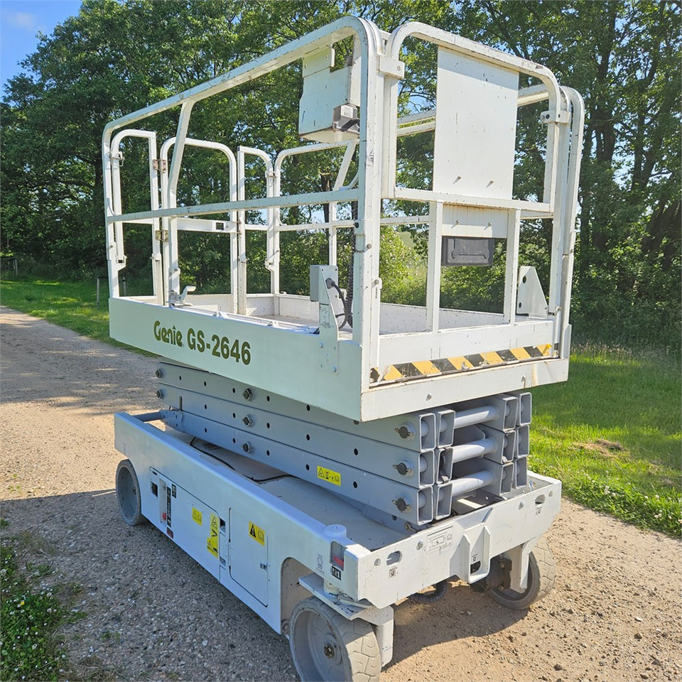 Genie GS-2646 - Ψαλιδωτό ανυψωτικό: φωτογραφία 3 Genie GS-2646 - Ψαλιδωτό ανυψωτικό: φωτογραφία 3