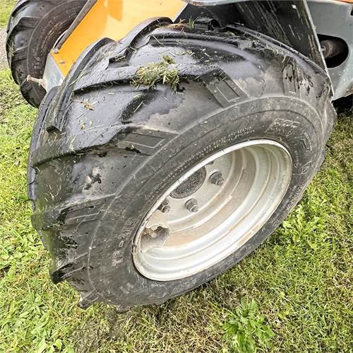 Φορτωτής πλάγιας ολίσθησης Giant D254SW: φωτογραφία 25 Φορτωτής πλάγιας ολίσθησης Giant D254SW: φωτογραφία 25