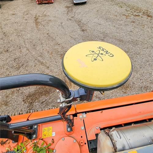 Ερπυστριοφόρος εκσκαφέας Hitachi ZX210 LC-6: φωτογραφία 9 Ερπυστριοφόρος εκσκαφέας Hitachi ZX210 LC-6: φωτογραφία 9