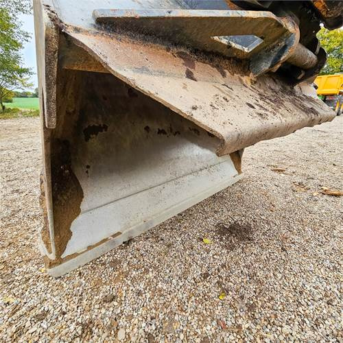 Ερπυστριοφόρος εκσκαφέας Hitachi ZX210 LC-6: φωτογραφία 34 Ερπυστριοφόρος εκσκαφέας Hitachi ZX210 LC-6: φωτογραφία 34