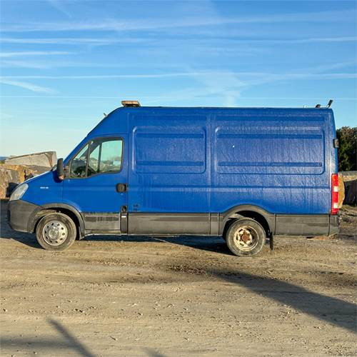 Iveco 35C15AV (12,0M3) EU4 - Βαν: φωτογραφία 3 Iveco 35C15AV (12,0M3) EU4 - Βαν: φωτογραφία 3