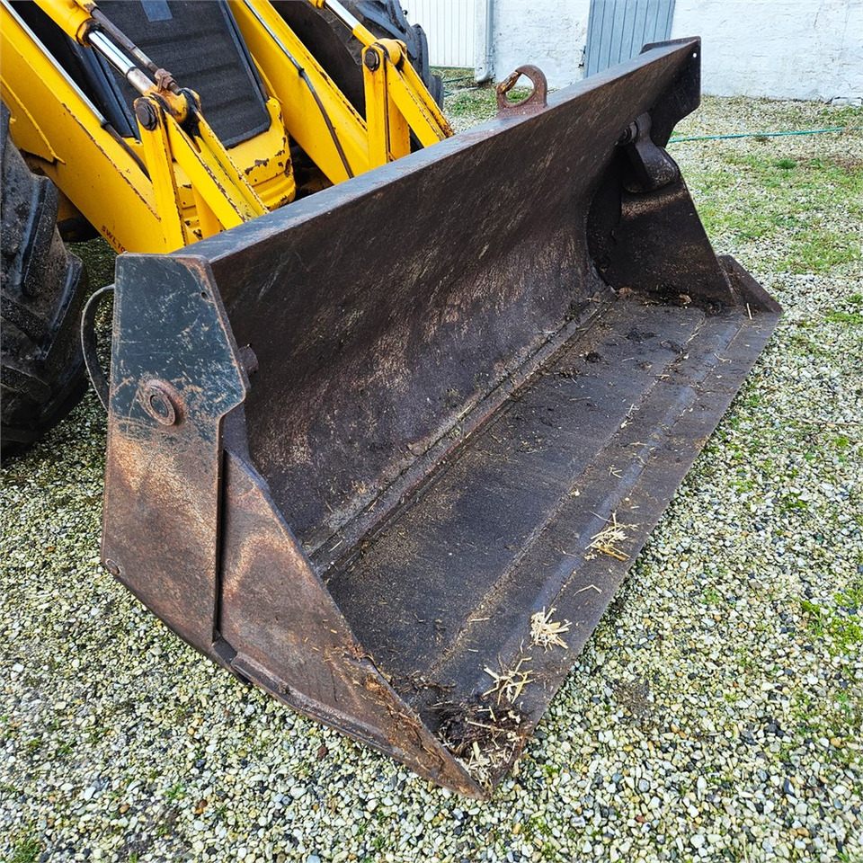 Φορτωτής εκσκαφέας JCB 4CX: φωτογραφία 37 Φορτωτής εκσκαφέας JCB 4CX: φωτογραφία 37