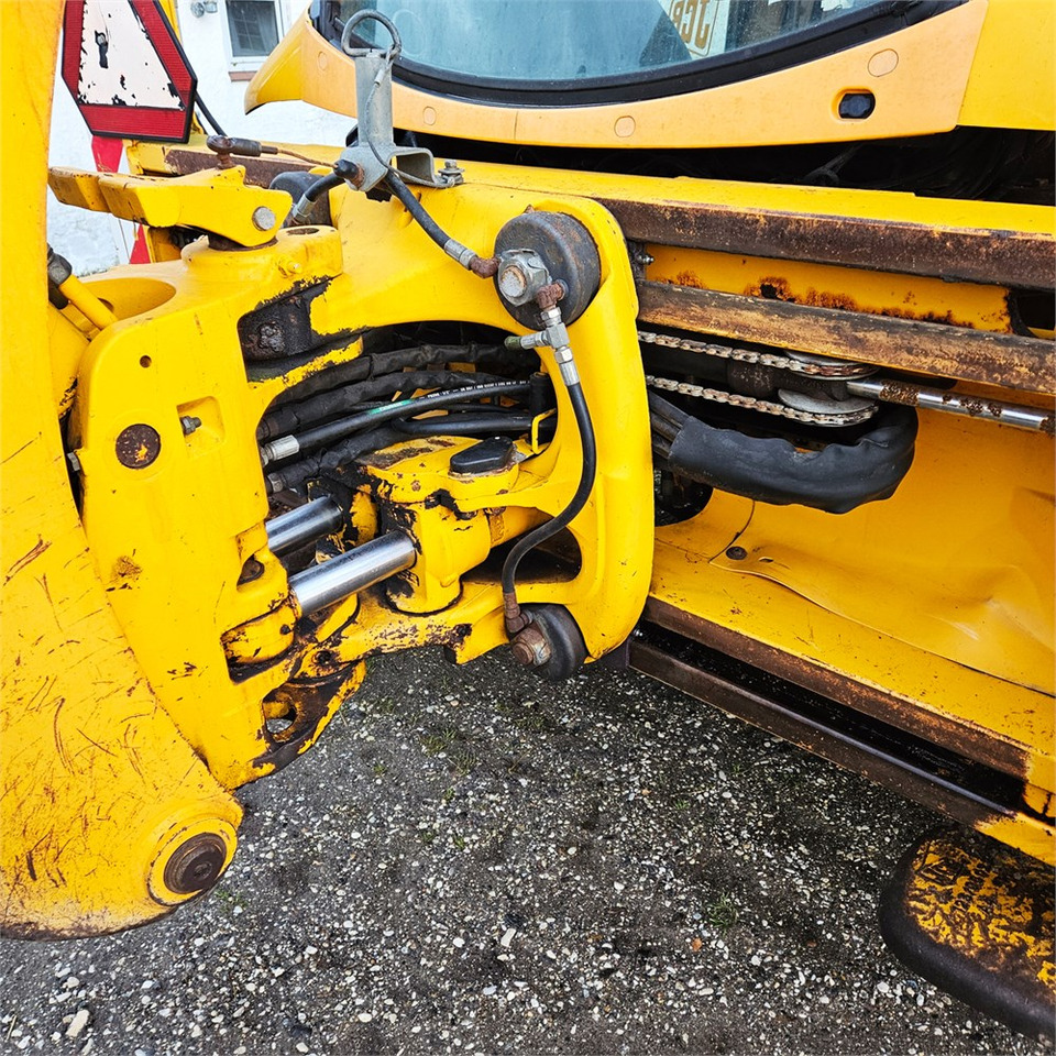 Φορτωτής εκσκαφέας JCB 4CX: φωτογραφία 13 Φορτωτής εκσκαφέας JCB 4CX: φωτογραφία 13