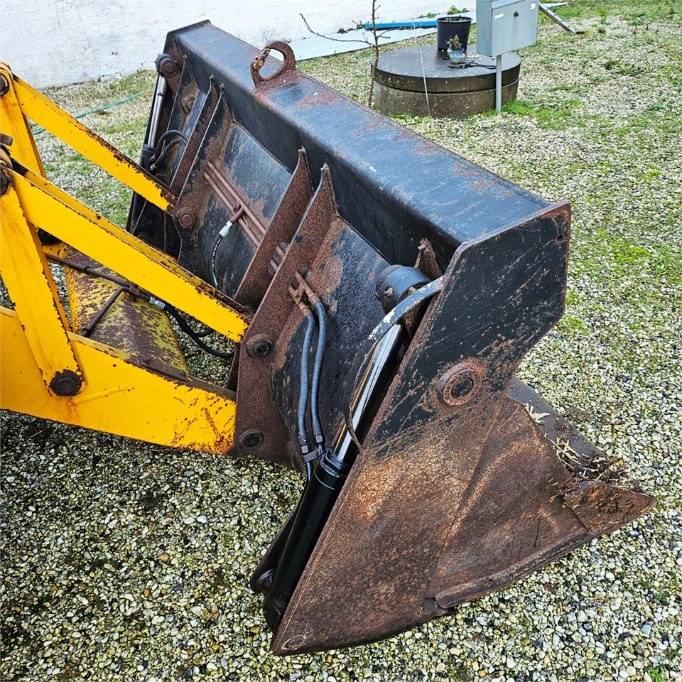 Φορτωτής εκσκαφέας JCB 4CX: φωτογραφία 38 Φορτωτής εκσκαφέας JCB 4CX: φωτογραφία 38