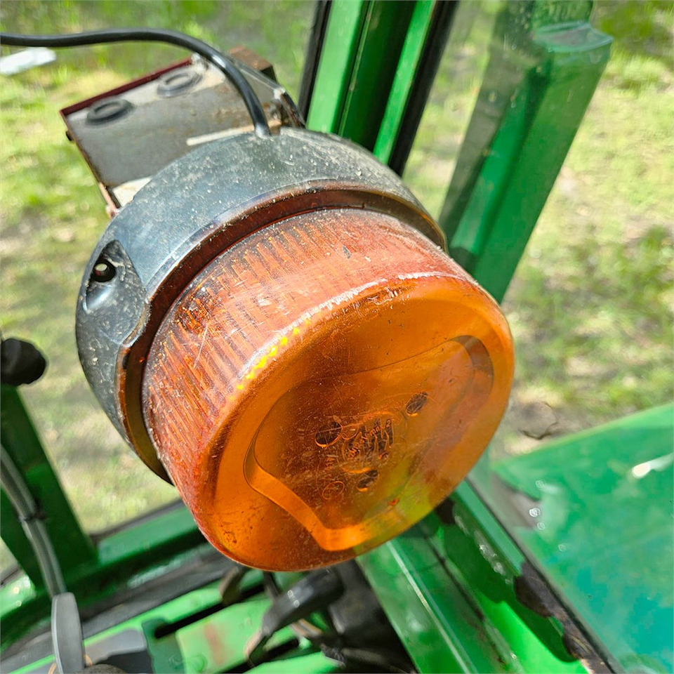 Χλοοκοπτικό John Deere 1565 Series II 4WD: φωτογραφία 18