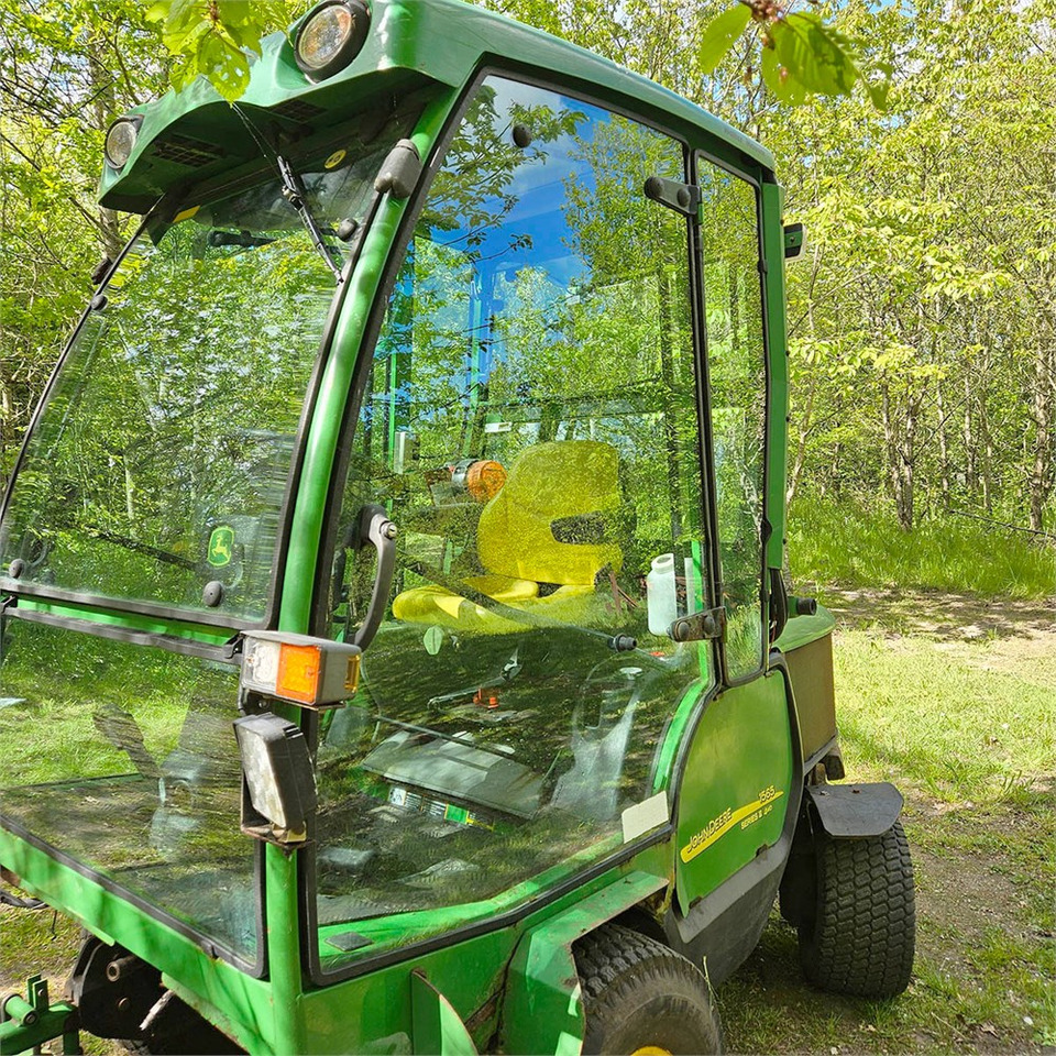 Χλοοκοπτικό John Deere 1565 Series II 4WD: φωτογραφία 9
