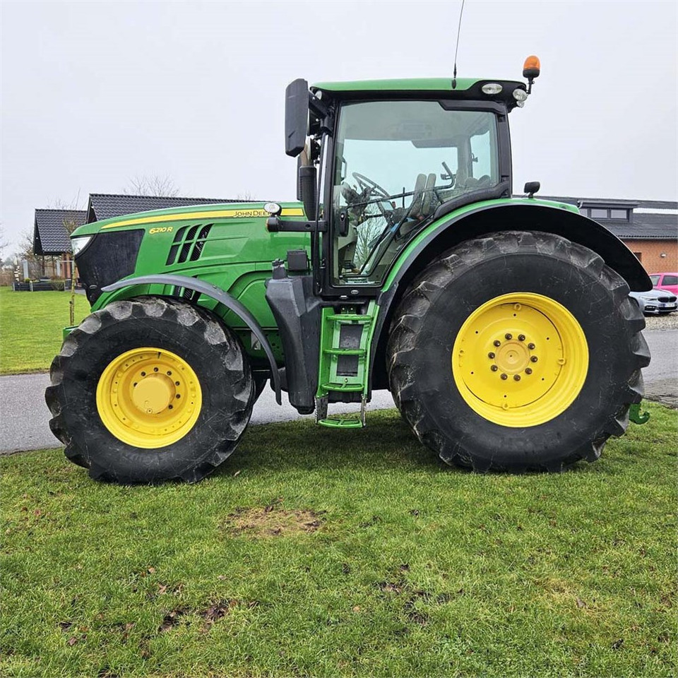 John Deere 6210 R - Τρακτέρ: φωτογραφία 4 John Deere 6210 R - Τρακτέρ: φωτογραφία 4