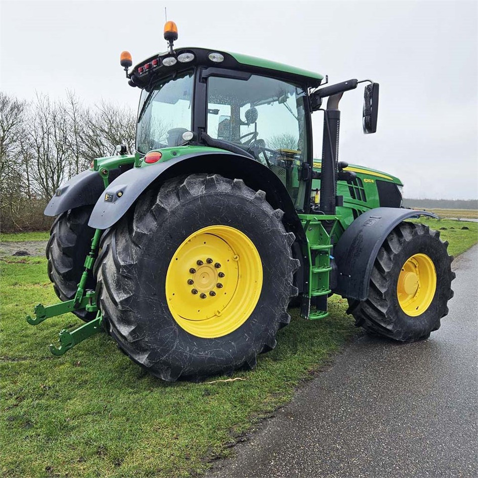 John Deere 6210 R - Τρακτέρ: φωτογραφία 2 John Deere 6210 R - Τρακτέρ: φωτογραφία 2