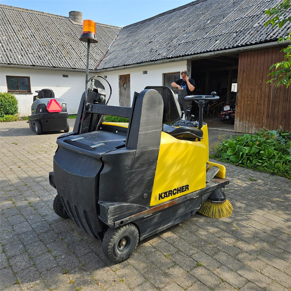 Kärcher KMR 1250 B - Βιομηχανικό σάρωθρο: φωτογραφία 5 Kärcher KMR 1250 B - Βιομηχανικό σάρωθρο: φωτογραφία 5