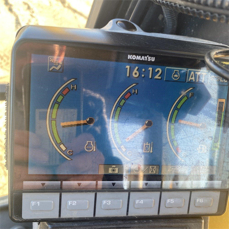Ερπυστριοφόρος εκσκαφέας Komatsu PC210 LC-8K: φωτογραφία 20
