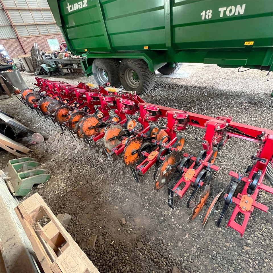 Kongskilde Vibro Crop - Δισκοσβάρνα: φωτογραφία 1 Kongskilde Vibro Crop - Δισκοσβάρνα: φωτογραφία 1