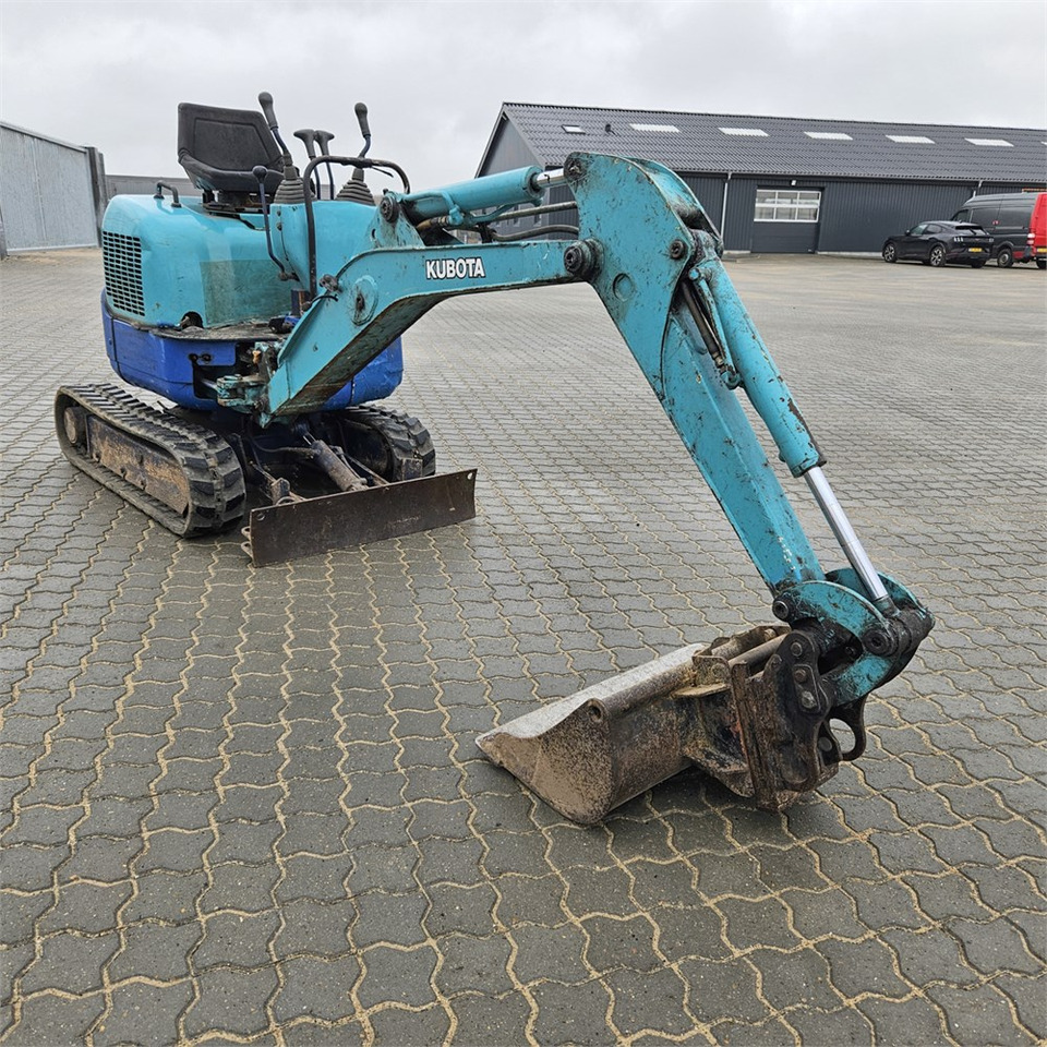 Kubota U-10 - Μίνι εκσκαφέας: φωτογραφία 3 Kubota U-10 - Μίνι εκσκαφέας: φωτογραφία 3
