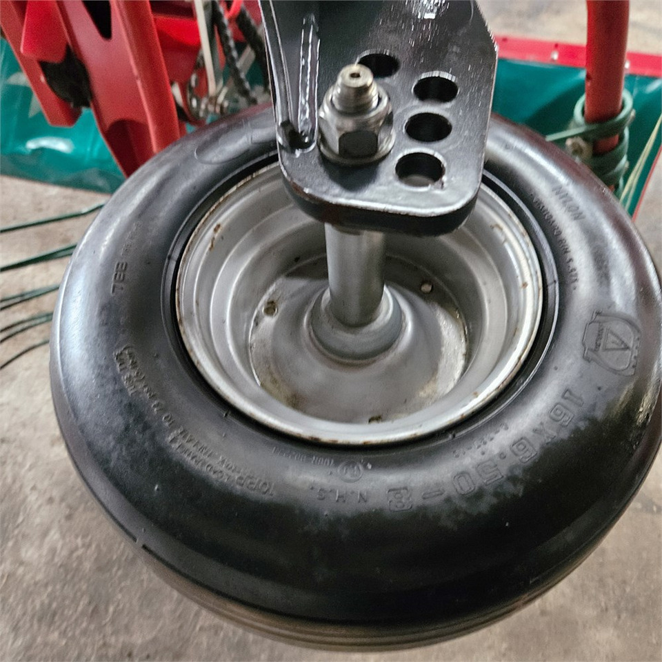 Σανού και κτηνοτροφικά μηχανήματα Kverneland 9590C: φωτογραφία 24