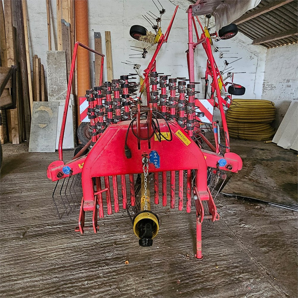 LELY Hibiscus 485 - Σανού και κτηνοτροφικά μηχανήματα: φωτογραφία 2 LELY Hibiscus 485 - Σανού και κτηνοτροφικά μηχανήματα: φωτογραφία 2