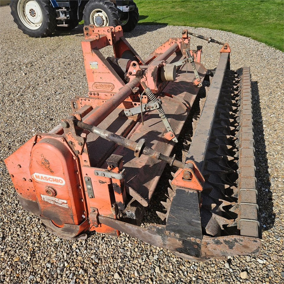 Maschio CB300 - Γεωργική φρέζα: φωτογραφία 4 Maschio CB300 - Γεωργική φρέζα: φωτογραφία 4