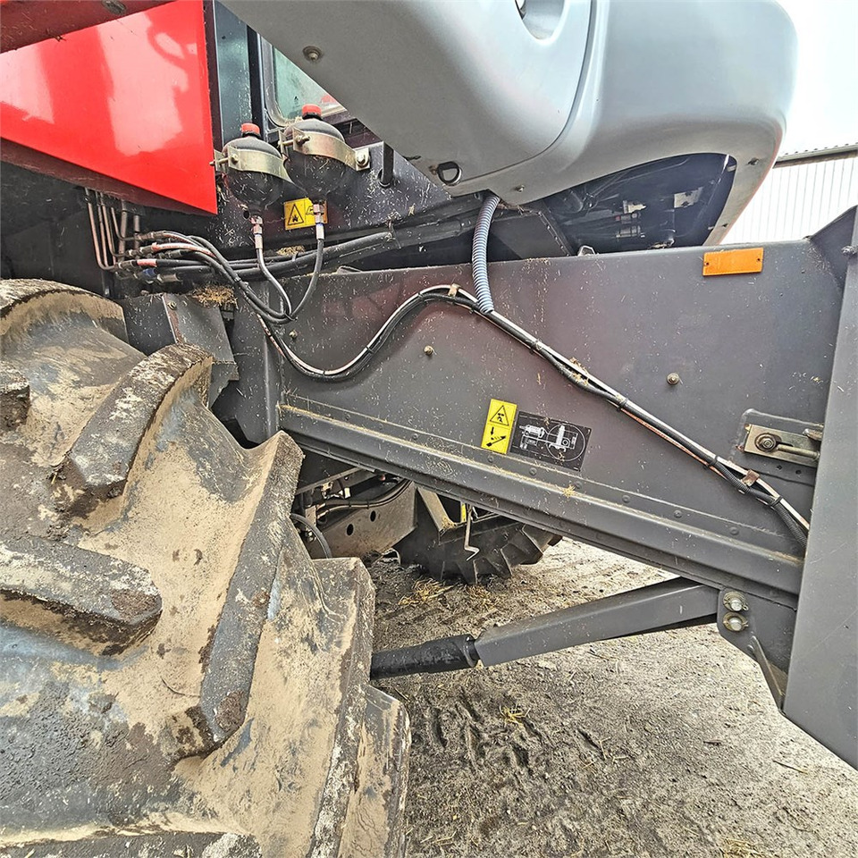 Μηχανή συγκομιδής Massey Ferguson 7282 Centora: φωτογραφία 41