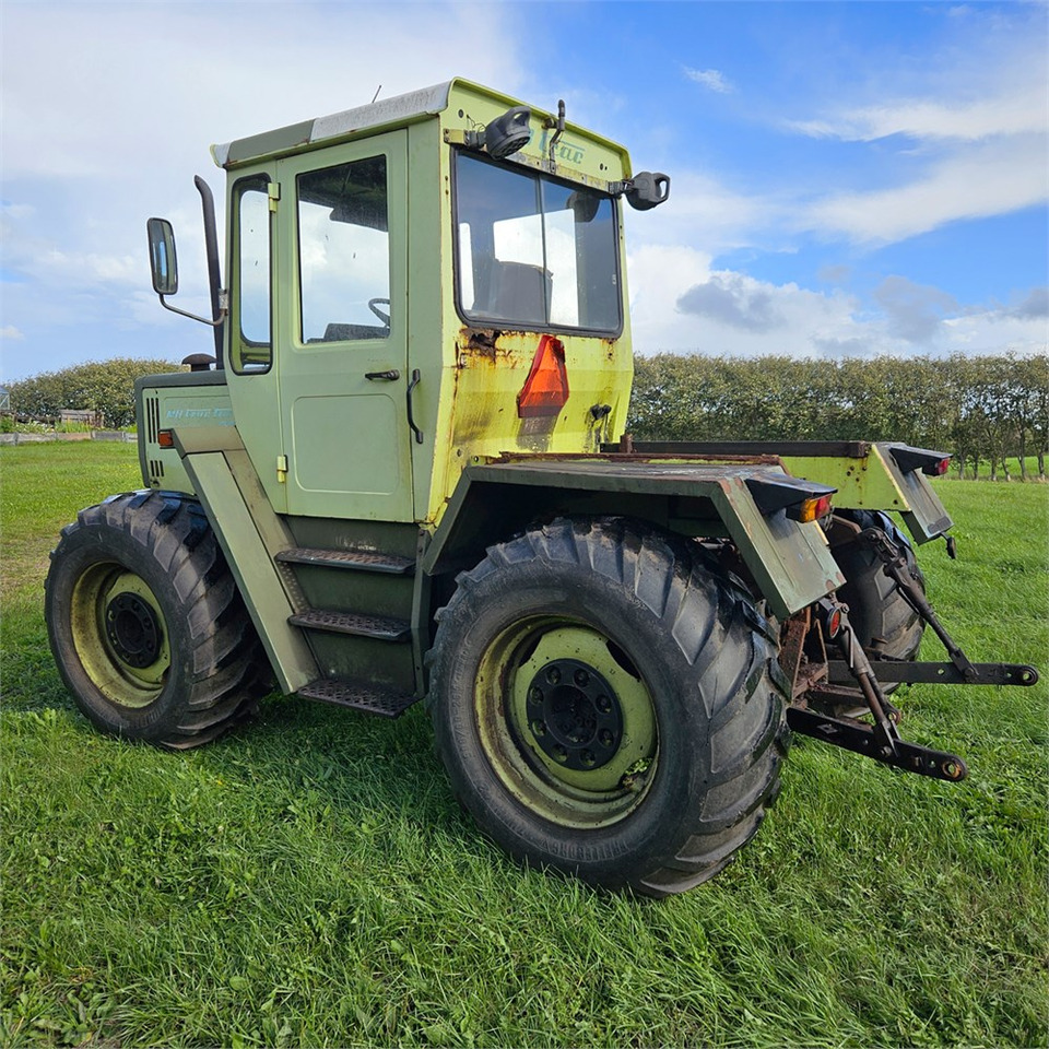 Mercedes Trac 900 Turbo - Τρακτέρ: φωτογραφία 5 Mercedes Trac 900 Turbo - Τρακτέρ: φωτογραφία 5