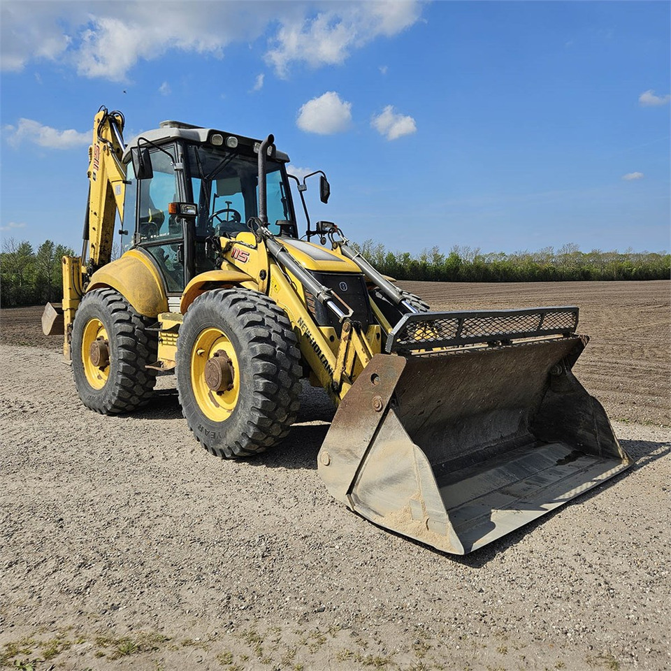 New Holland B115 B - Φορτωτής εκσκαφέας: φωτογραφία 2 New Holland B115 B - Φορτωτής εκσκαφέας: φωτογραφία 2