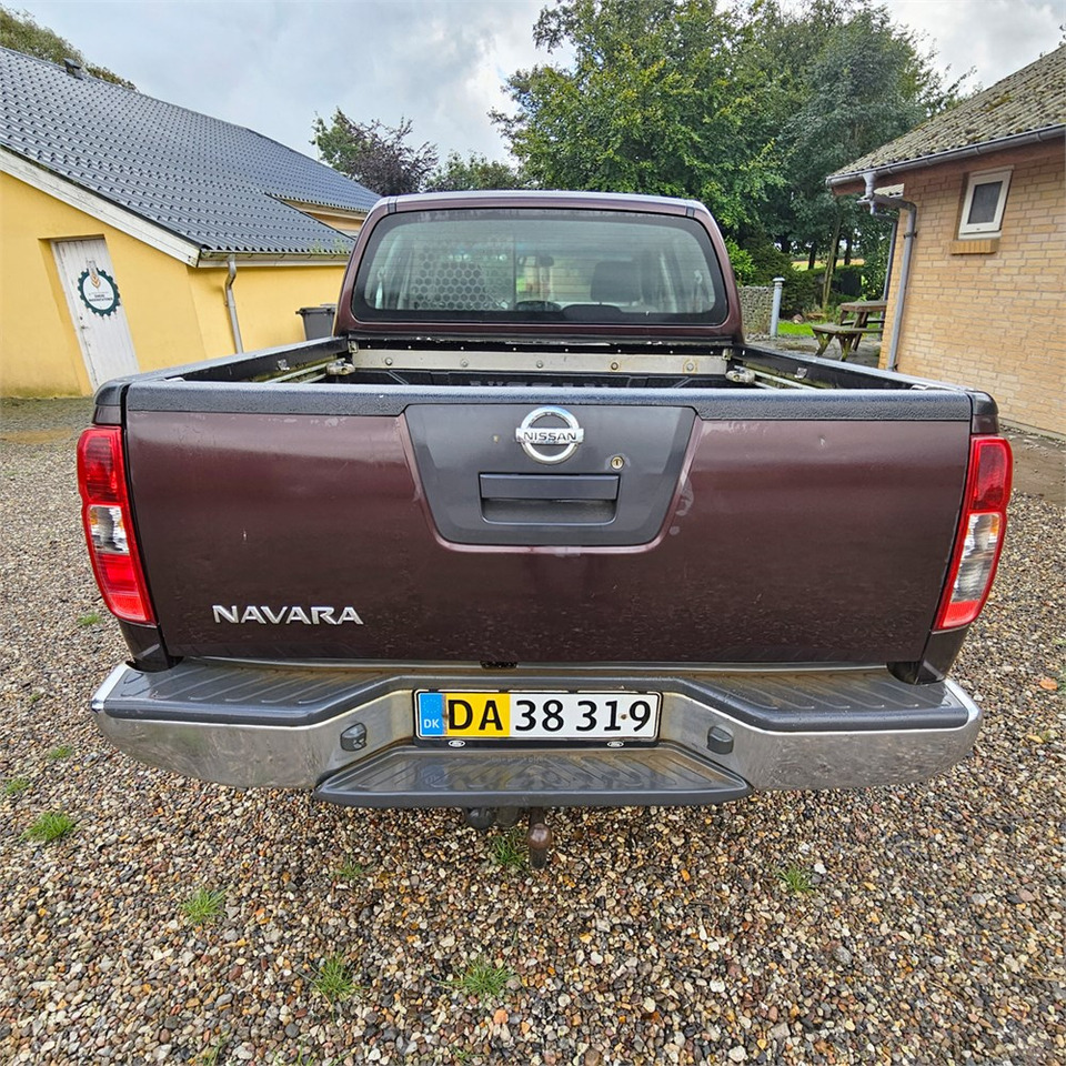Nissan Navara 2,5 Dci Dc 4wd - Ημιφορτηγό: φωτογραφία 4 Nissan Navara 2,5 Dci Dc 4wd - Ημιφορτηγό: φωτογραφία 4