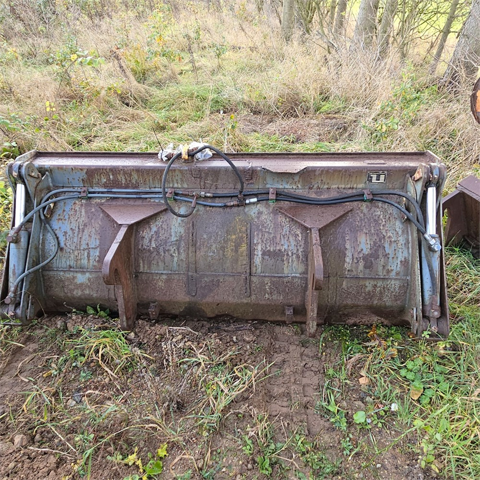 O&K L 9 - Κουβάς για φορτωτή: φωτογραφία 3 O&K L 9 - Κουβάς για φορτωτή: φωτογραφία 3