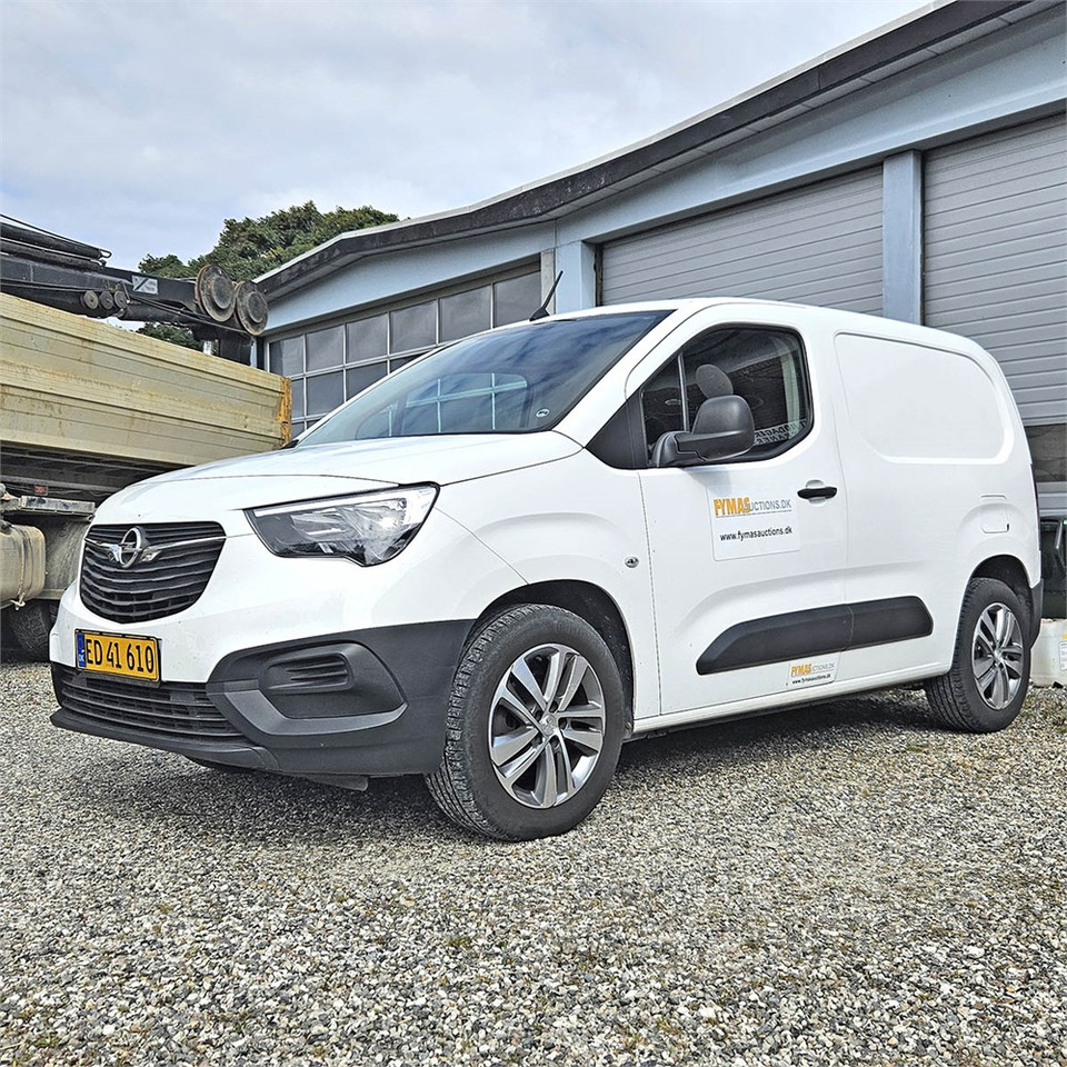 Opel Combo Van - Μικρό βαν: φωτογραφία 1 Opel Combo Van - Μικρό βαν: φωτογραφία 1