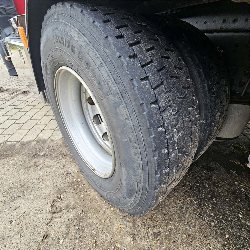 Φορτηγό φόρτωσης γάντζου Renault D 26 Wide: φωτογραφία 41