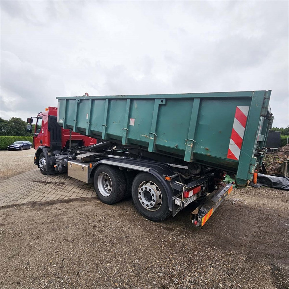 Renault D 26 Wide - Φορτηγό φόρτωσης γάντζου: φωτογραφία 4 Renault D 26 Wide - Φορτηγό φόρτωσης γάντζου: φωτογραφία 4