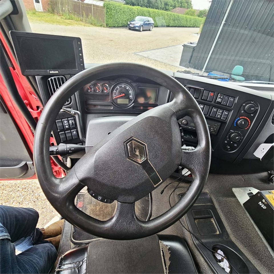 Φορτηγό φόρτωσης γάντζου Renault D 26 Wide: φωτογραφία 9