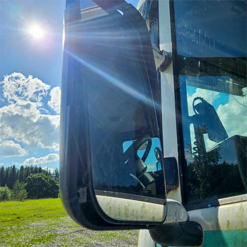 Φορτηγό με σύστημα καλωδίων Scania P310: φωτογραφία 44
