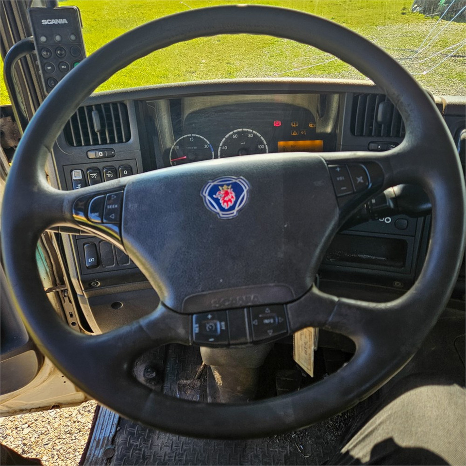 Φορτηγό με σύστημα καλωδίων Scania P310: φωτογραφία 14