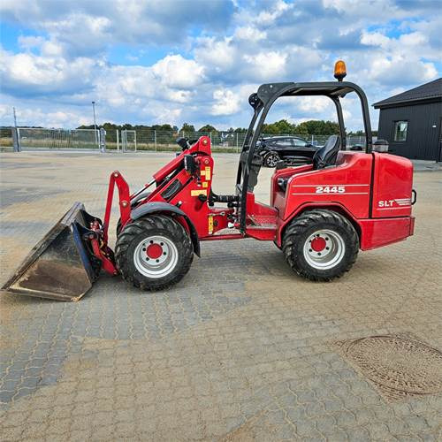 Schaeff 2445 SLT Nordic Heavy Duty - Ελαστιχοφόρος φορτωτής: φωτογραφία 1 Schaeff 2445 SLT Nordic Heavy Duty - Ελαστιχοφόρος φορτωτής: φωτογραφία 1