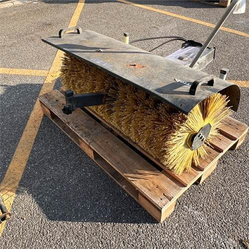 Stiga PA 501 Sweeper - Χλοοκοπτικό: φωτογραφία 3 Stiga PA 501 Sweeper - Χλοοκοπτικό: φωτογραφία 3