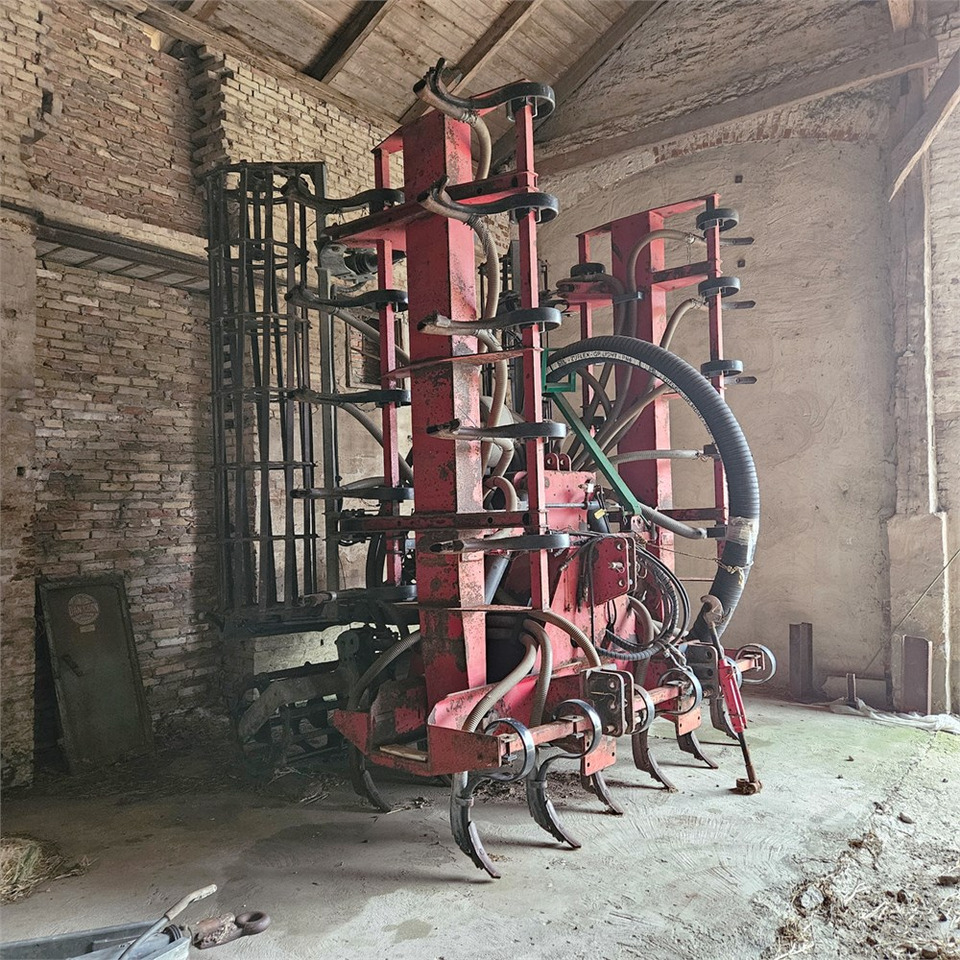 Thyregod FM-8000 Fieldmaster - Μηχανηματα λιπάσματα: φωτογραφία 3 Thyregod FM-8000 Fieldmaster - Μηχανηματα λιπάσματα: φωτογραφία 3