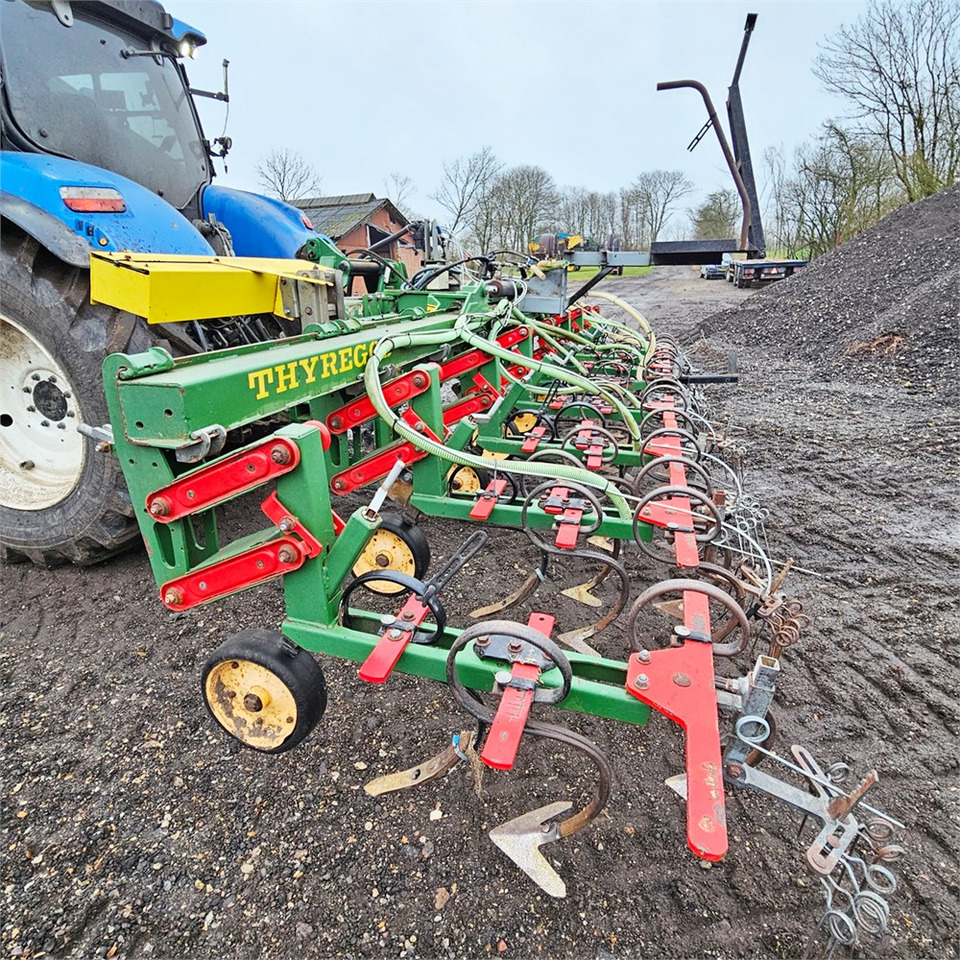 Thyregod Tim - 8 rows - Μηχανήματα σποράς: φωτογραφία 5 Thyregod Tim - 8 rows - Μηχανήματα σποράς: φωτογραφία 5