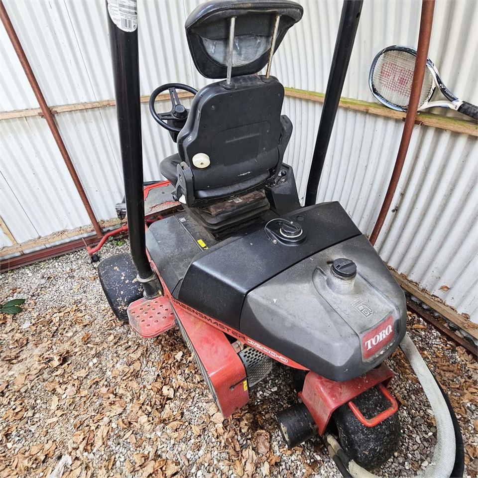 Toro Greensmaster 3200-D - Χλοοκοπτικό: φωτογραφία 3 Toro Greensmaster 3200-D - Χλοοκοπτικό: φωτογραφία 3