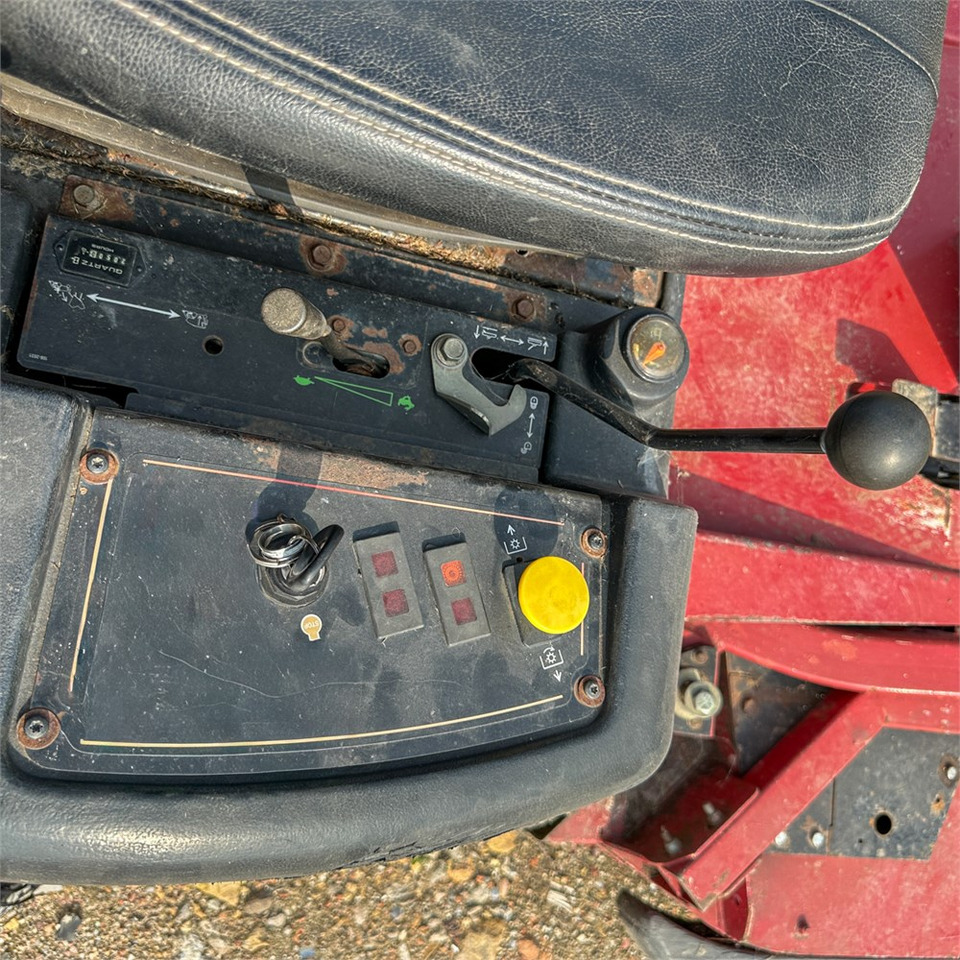Χλοοκοπτικό Toro Groundsmaster 3280 D: φωτογραφία 12