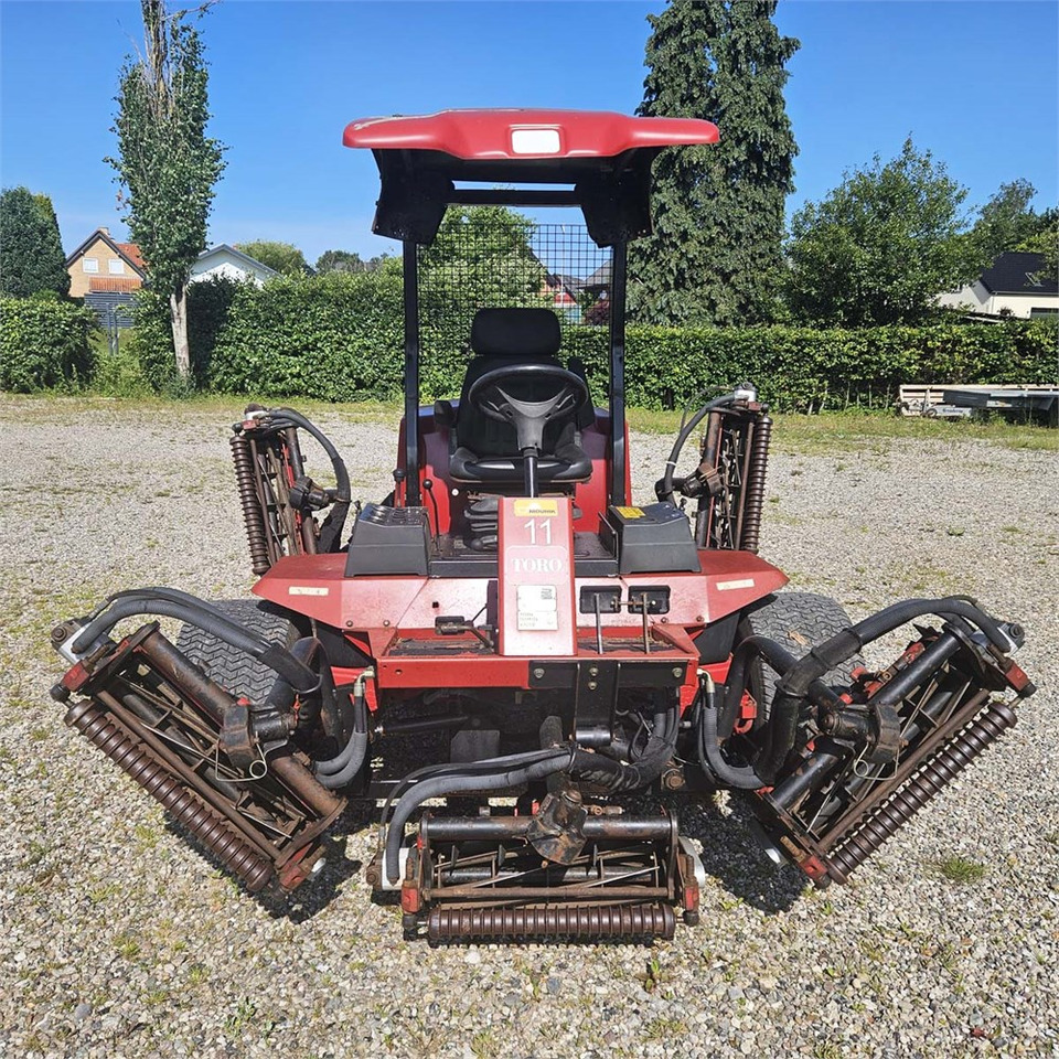 Toro Reelmaster 6700-D - Χλοοκοπτικό: φωτογραφία 2 Toro Reelmaster 6700-D - Χλοοκοπτικό: φωτογραφία 2