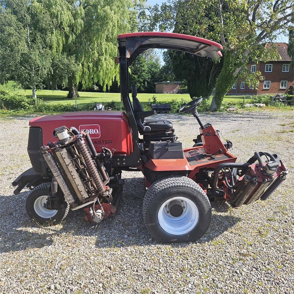 Toro Reelmaster 6700-D - Χλοοκοπτικό: φωτογραφία 3 Toro Reelmaster 6700-D - Χλοοκοπτικό: φωτογραφία 3