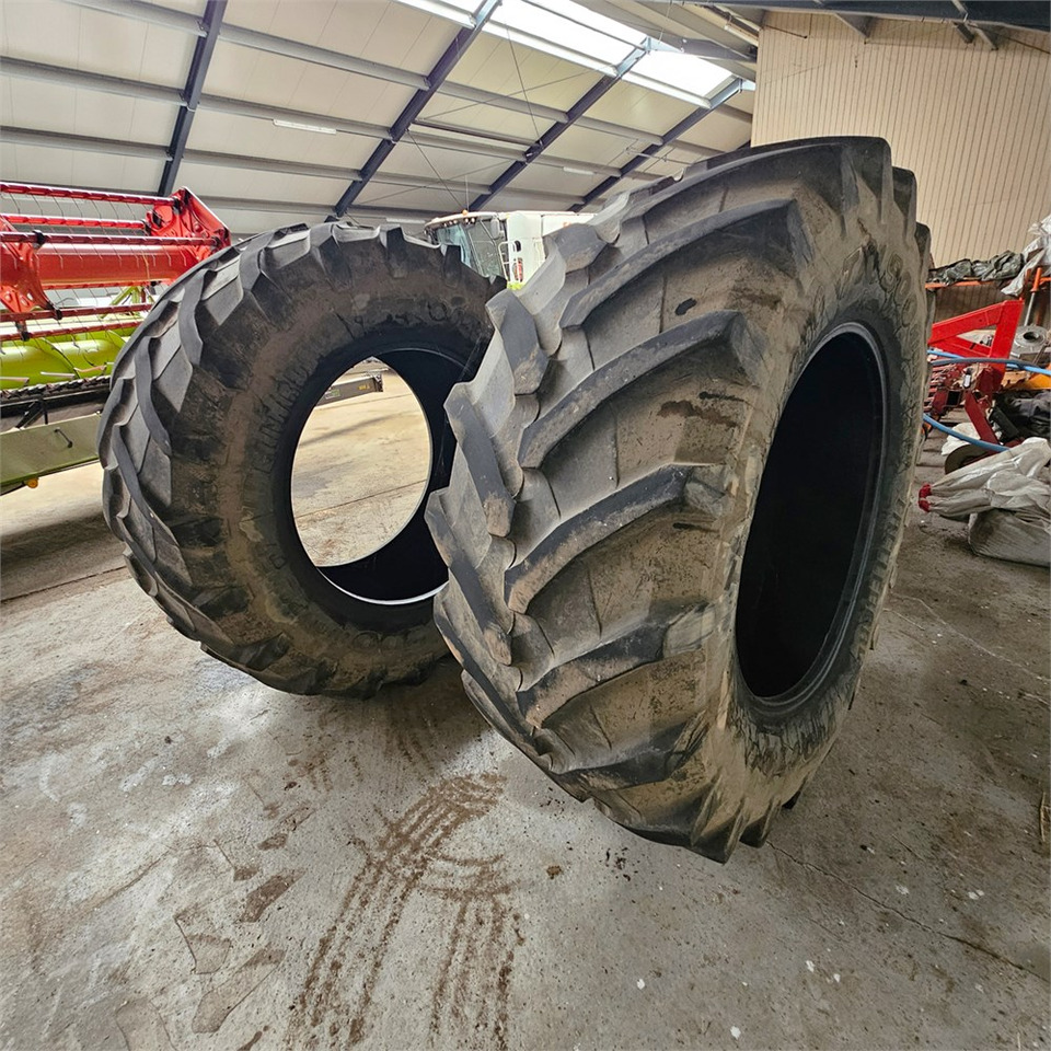 Trelleborg TM900 High Power - Τρακτέρ: φωτογραφία 3 Trelleborg TM900 High Power - Τρακτέρ: φωτογραφία 3